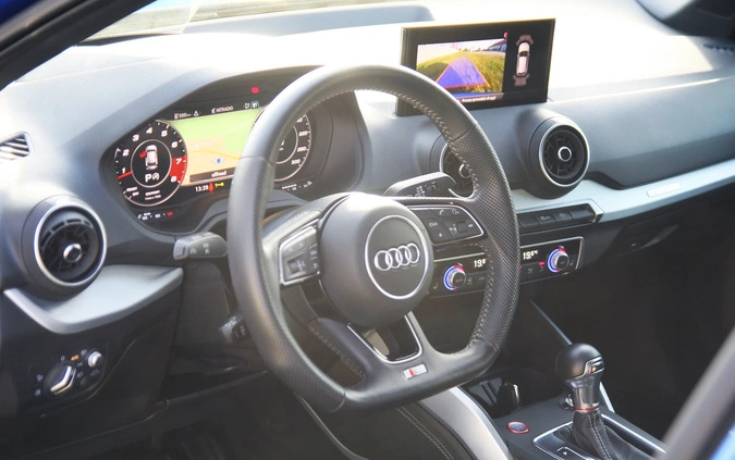 Audi SQ2 cena 159000 przebieg: 55000, rok produkcji 2019 z Świdnica małe 37